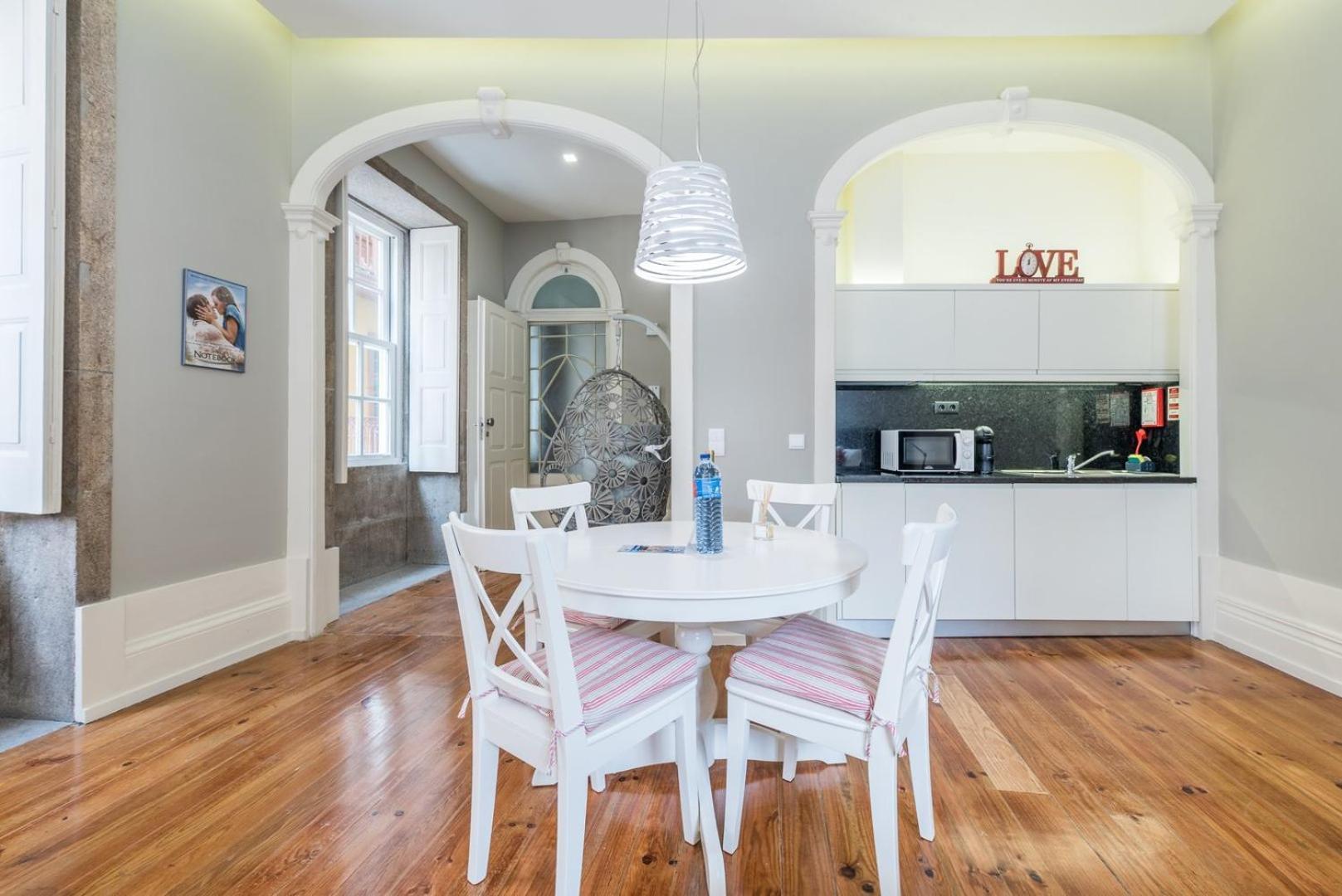 Apartamento Guestready - Chic Retreat In The Heart Of Oporto Exterior foto